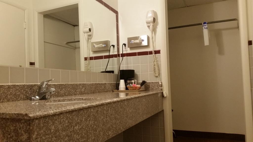 American Inn Of Liberal Εξωτερικό φωτογραφία